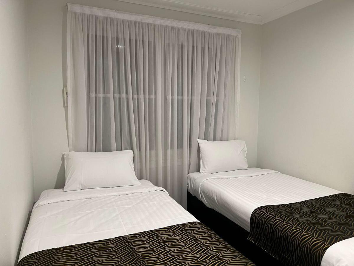 Hamilton'S Queanbeyan Motel المظهر الخارجي الصورة